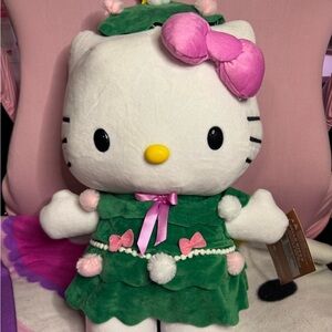 Hello Kitty Christmas Tree Greeter NWT🎄